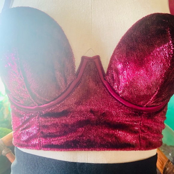 Victoria’s Secret Very Sexy Balconette Bra - Picture 2 of 5